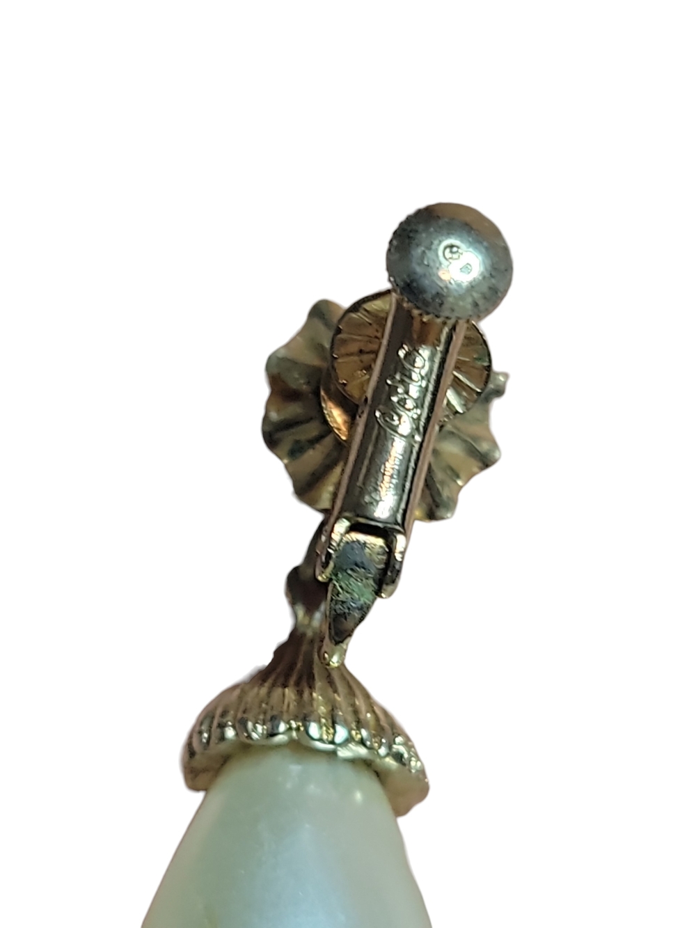Vintage Signed Coro Faux Pearl Teardrop Dangle Screwback Earrings Gold Tone 1.5” - Picture 4 of 4